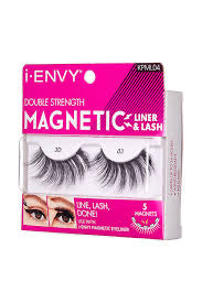 Kiss iEnvy Magentic 3D 02 Lashes